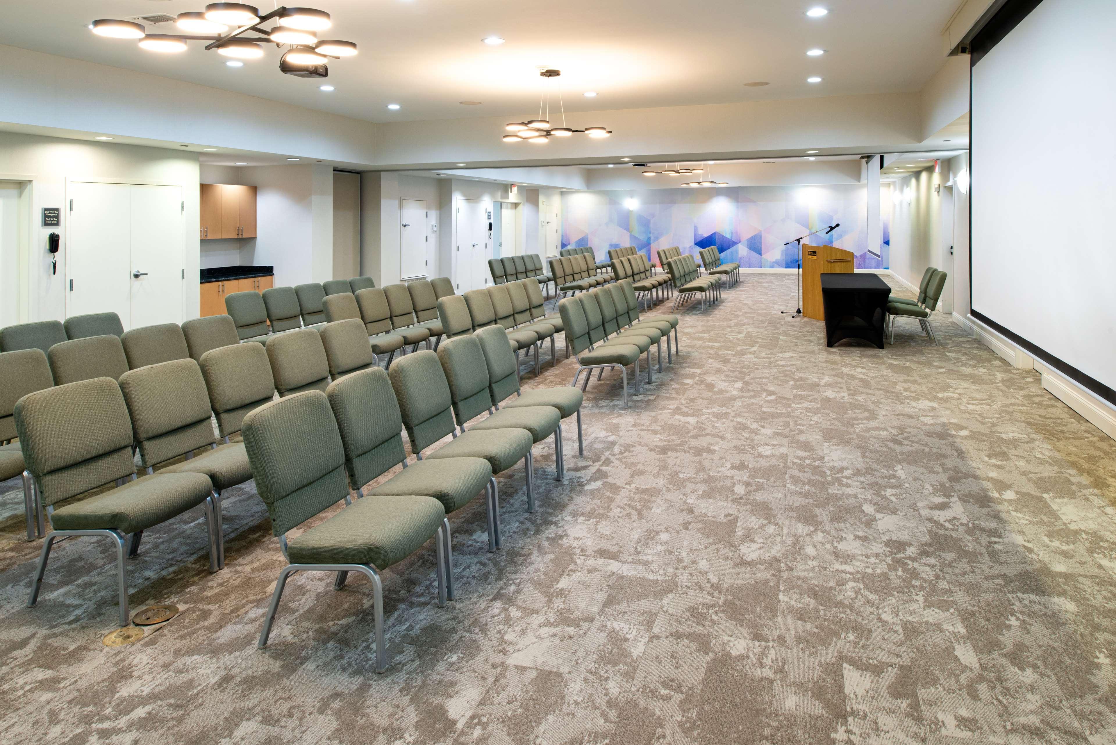 Hilton Garden Hotel