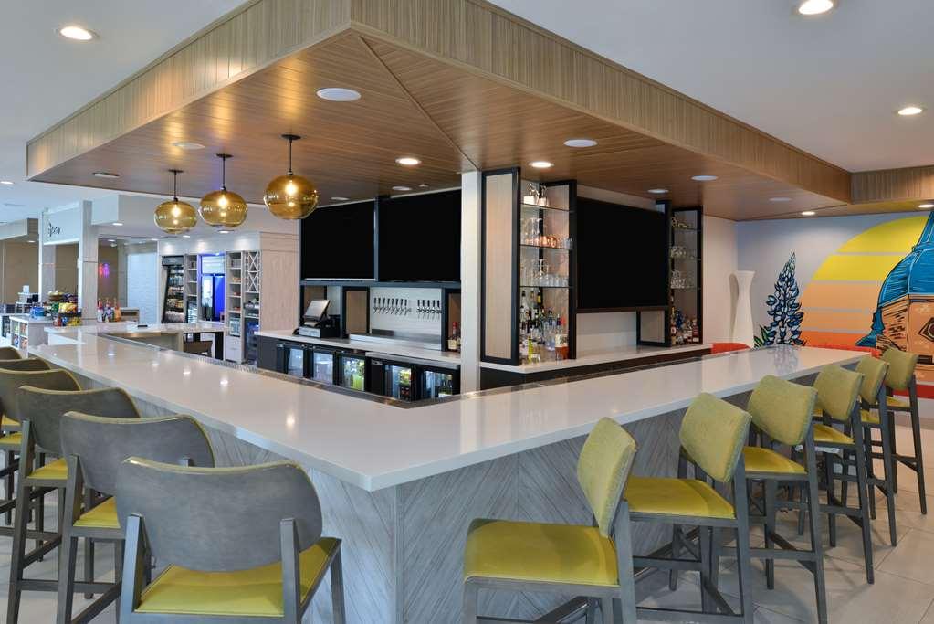 Hilton Garden 3* Denton